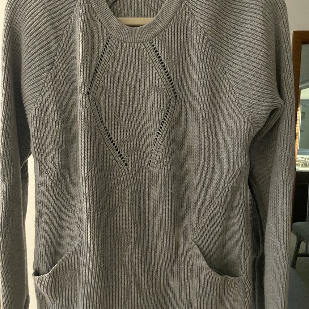 Lululemon cableknit sweater with pockets
